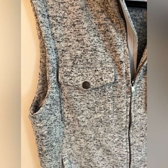 THE NORMAL BRAND MEN'S LINCOLN GRAY VEST, Size L - Picture 6 of 11